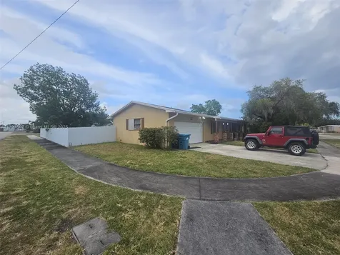 10775 Westwood Lake Drive Miami FL 33165