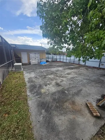 10775 Westwood Lake Drive Miami FL 33165