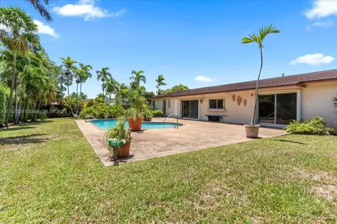 12231 SW 112th Avenue Miami FL 33176