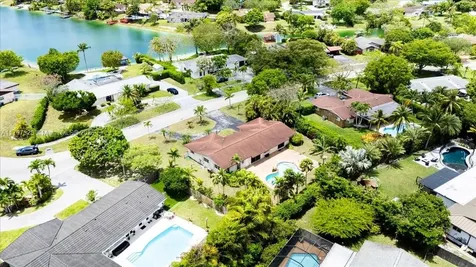12231 SW 112th Avenue Miami FL 33176