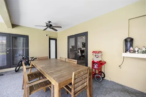 20375 NE 22nd Place Miami FL 33180