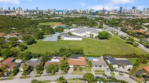 20375 NE 22nd Place Miami FL 33180