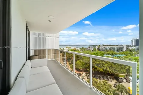 9 Island Avenue Miami Beach FL 33139