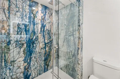 9 Island Avenue Miami Beach FL 33139