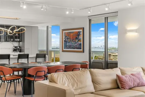 9 Island Avenue Miami Beach FL 33139