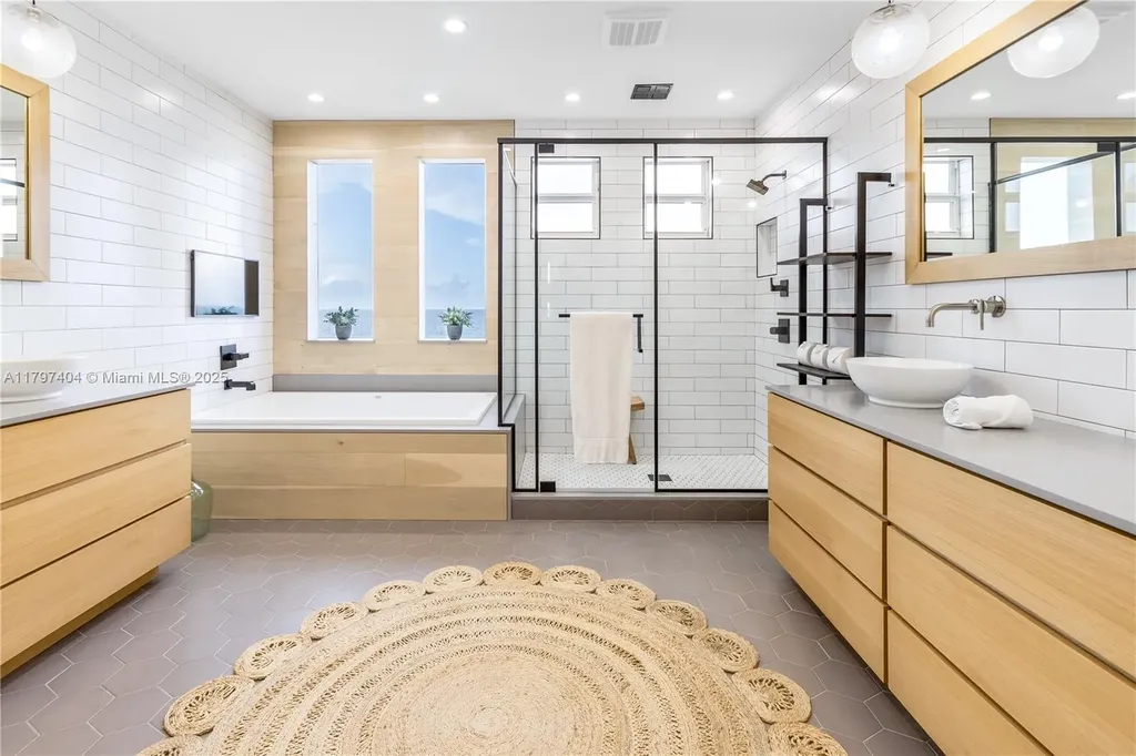 2120 N Ocean Boulevard Fort Lauderdale FL 33305