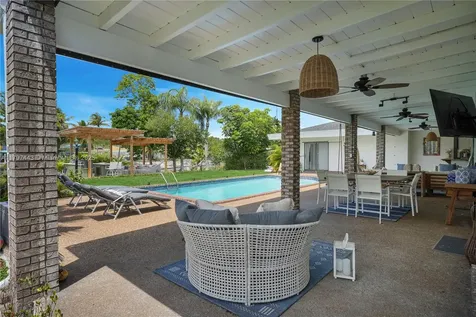 7421 SW 174th Street Palmetto Bay FL 33157
