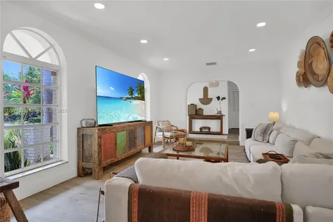 7421 SW 174th Street Palmetto Bay FL 33157