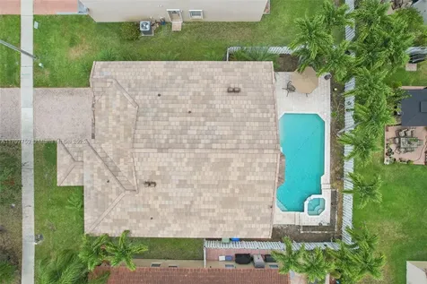 18417 NW 9th Court Pembroke Pines FL 33029