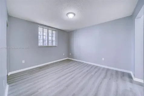 8888 Collins Avenue Surfside FL 33154