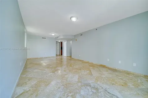 8888 Collins Avenue Surfside FL 33154