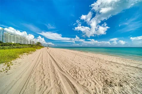 8888 Collins Avenue Surfside FL 33154