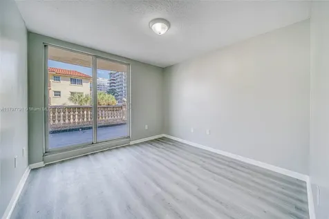8888 Collins Avenue Surfside FL 33154
