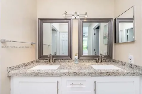 19999 E Country Club Drive Aventura FL 33180