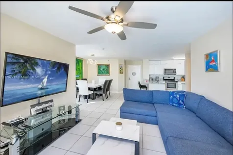 19999 E Country Club Drive Aventura FL 33180