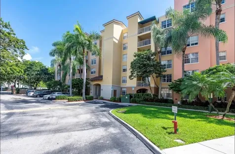 19999 E Country Club Drive Aventura FL 33180