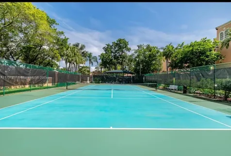 19999 E Country Club Drive Aventura FL 33180