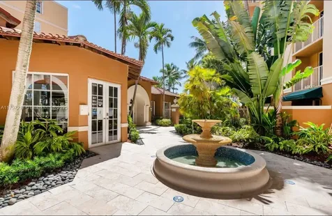19999 E Country Club Drive Aventura FL 33180