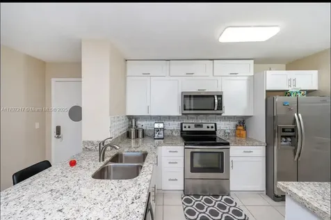 19999 E Country Club Drive Aventura FL 33180