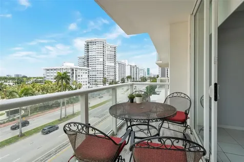 5601 Collins Avenue Miami Beach FL 33140
