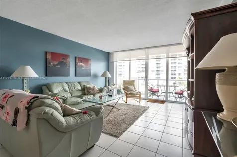 5601 Collins Avenue Miami Beach FL 33140