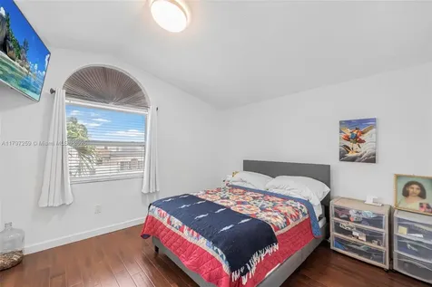 14018 SW 161st Terrace Miami FL 33177