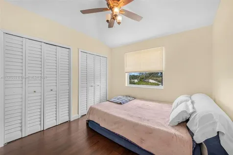 14018 SW 161st Terrace Miami FL 33177