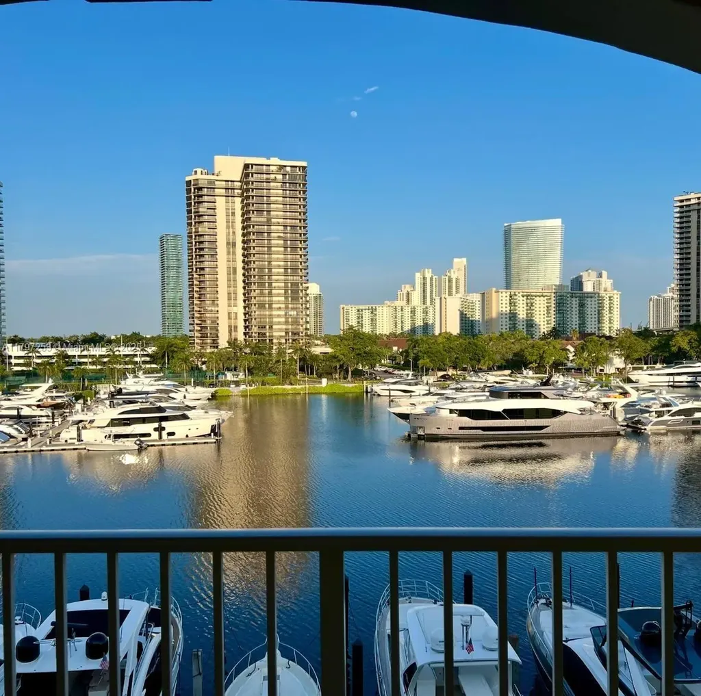 19877 E Country Club Drive Aventura FL 33180