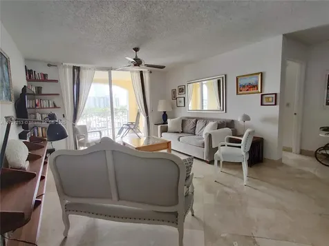 19877 E Country Club Drive Aventura FL 33180
