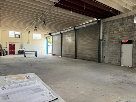 748 NW 24th Street Miami FL 33127