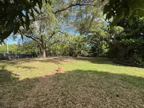 3850 Plaza Street Miami FL 33133