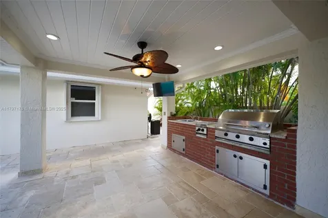 3261 SW 134th Avenue Miami FL 33175