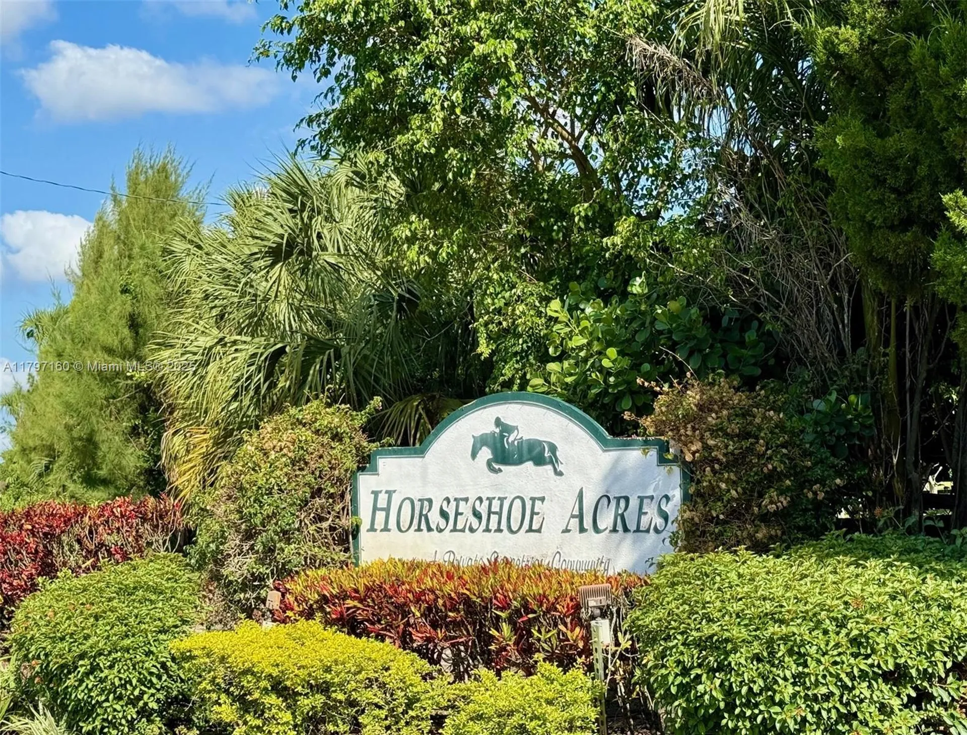 8700 Surrey Lane Boca Raton FL 33496