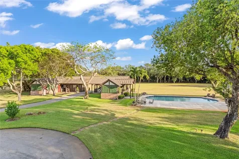 8700 Surrey Lane Boca Raton FL 33496