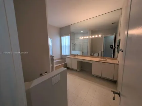 2013 NE 3rd Court Homestead FL 33033