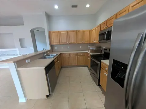 2013 NE 3rd Court Homestead FL 33033