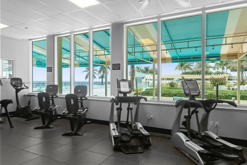 2501 S Ocean Drive Hollywood FL 33019