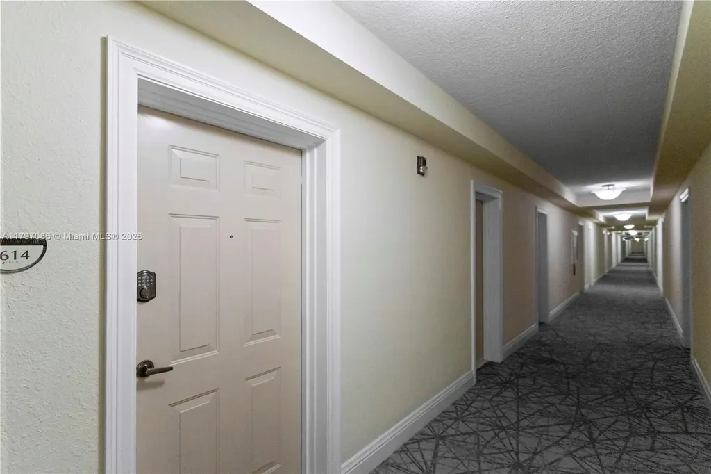 2501 S Ocean Drive Hollywood FL 33019