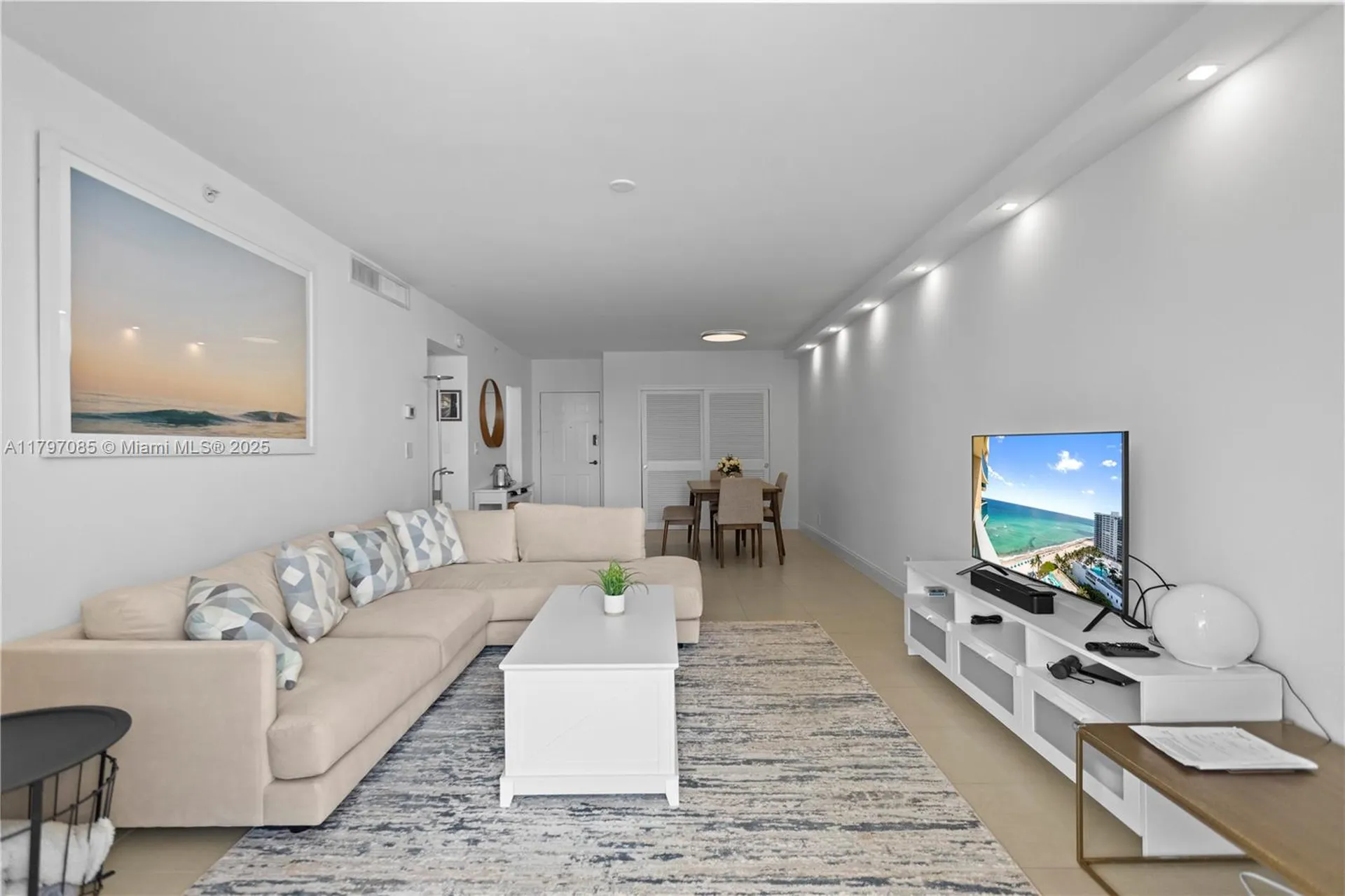 2501 S Ocean Drive Hollywood FL 33019
