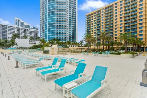 2501 S Ocean Drive Hollywood FL 33019