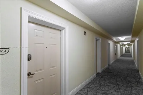 2501 S Ocean Drive Hollywood FL 33019