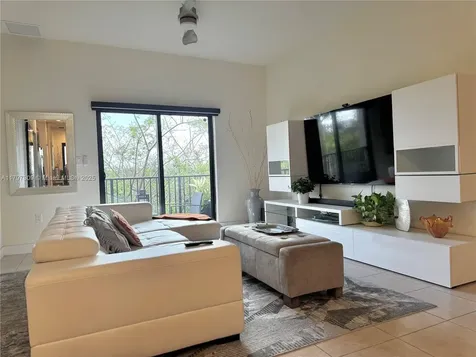 8175 NW 104th Avenue Doral FL 33178