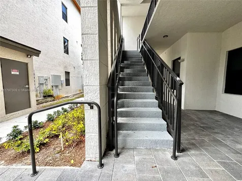 8175 NW 104th Avenue Doral FL 33178