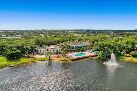 9136a SW 20th Place Davie FL 33324