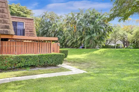 9136a SW 20th Place Davie FL 33324
