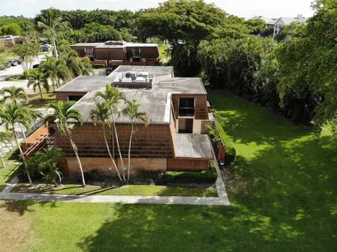 9136a SW 20th Place Davie FL 33324