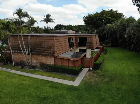 9136a SW 20th Place Davie FL 33324