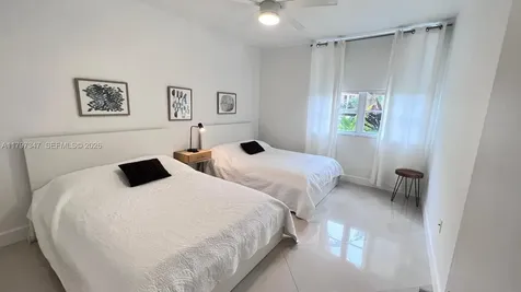 19701 E Country Club Drive Aventura FL 33180
