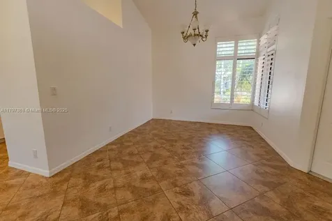 808 Hampton Court Weston FL 33326