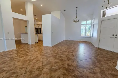 808 Hampton Court Weston FL 33326